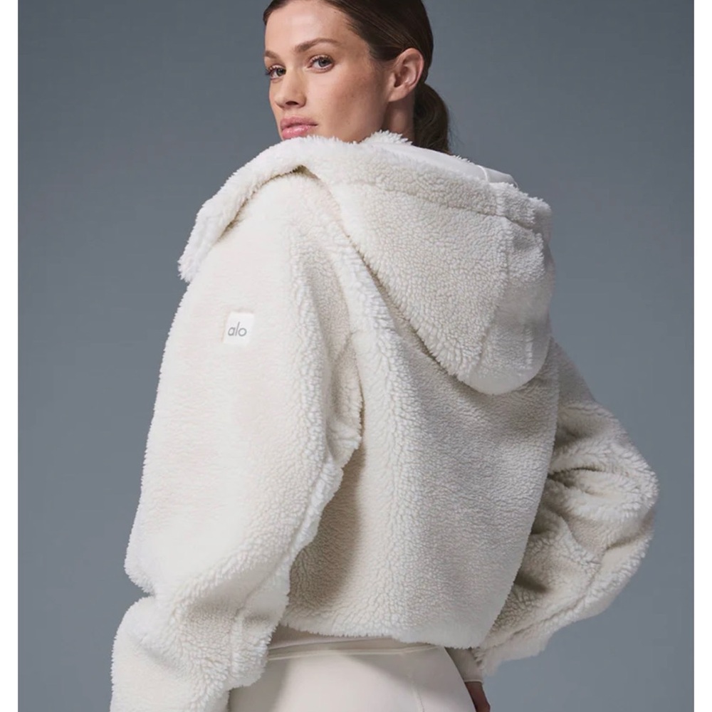 ALO Yoga Women's Off-White Teddy Jacket